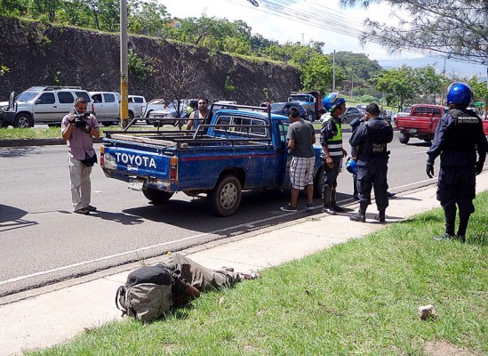 Policía mata a asaltante en la capital de Honduras