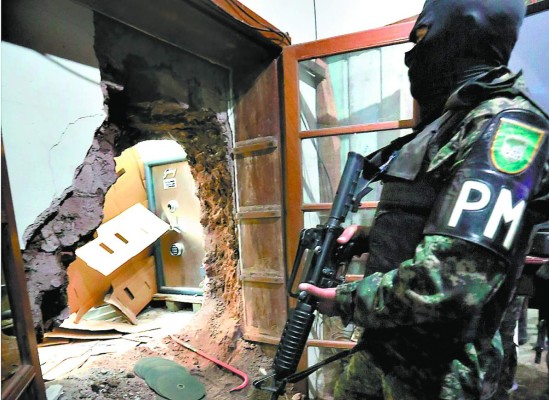 Investigan por complicidad a joven 'rescatada” en atraco bancario por un túnel