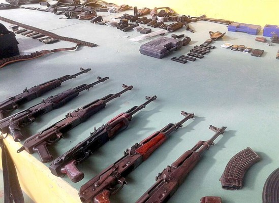 Decomisan armas de guerra en Juticalpa