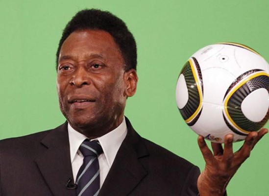 Pelé operado de la columna vertebral
