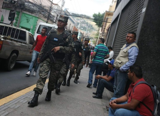 Maestros protestan en la capital de Honduras