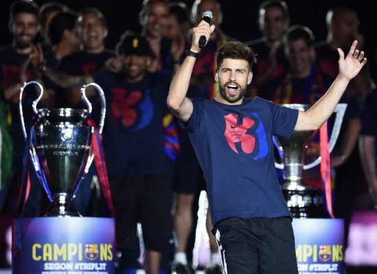 Piqué: 'Gracias a Kevin Roldán'