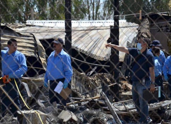 Mueren 16 ancianos al incendiarse su asilo