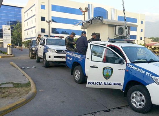 Trasladan al batallón a John Charles Bográn