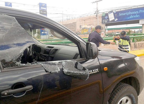 Honduras: Atacan a mujeres al salir de banco