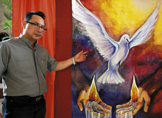 Alumbra la luz de pentecostés