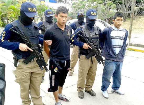 Por extorsión caen integrantes de 'Los Paisitas'