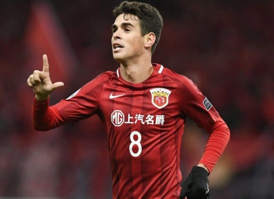 Oscar marca en su primer partido oficial en China