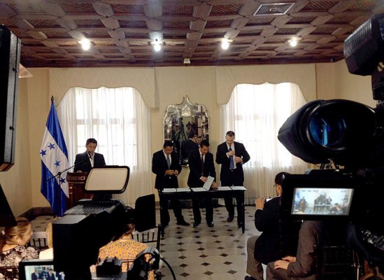 IP y ASJ firman convenio de cooperación