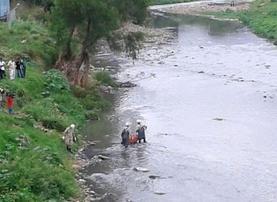Hallan cadáver desnudo en el río Choluteca