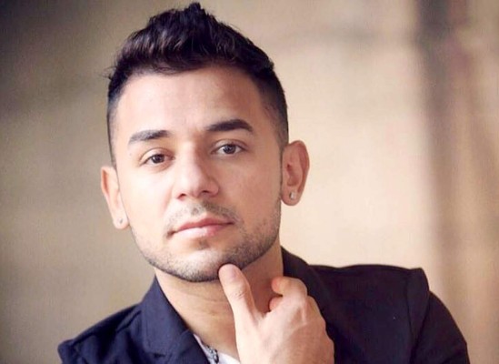 Cantautor hondureño presenta su primer álbum