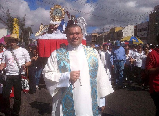 Procesión en honor a la patrona de Honduras