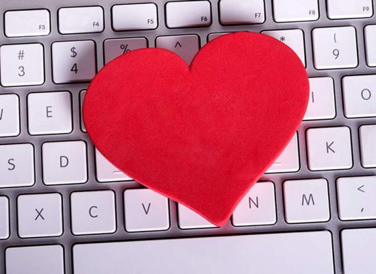 Los riesgos para quien busca el amor en línea