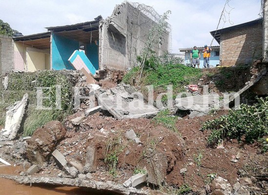 Viviendas en peligro a causa de las lluvias en la capital hondureña