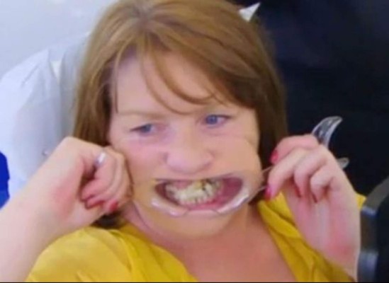 Se pega dientes por pánico