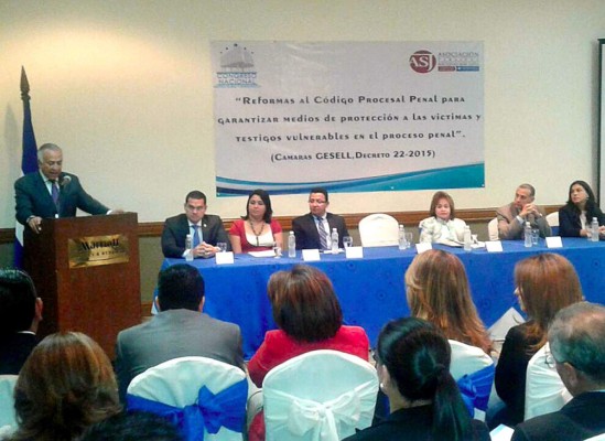 Comienza en Honduras socialización de Cámara de Gesell