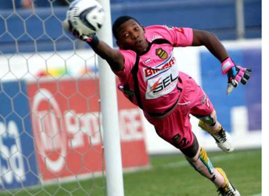 Luis 'Buba' López no entrenó con la Selección de Honduras porque se sacó una muela