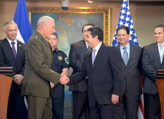 Jefe de Comando Sur visita Honduras