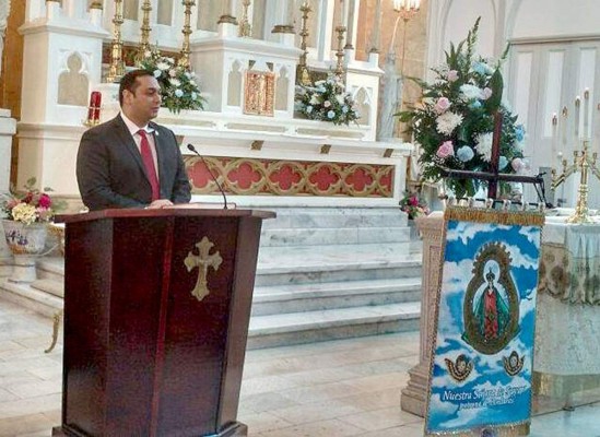 Hondureños en EE UU rinden honor a Suyapa