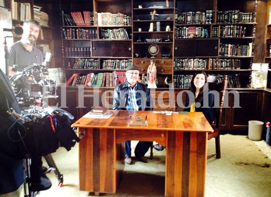 América Ferrera graba documental en La Esperanza