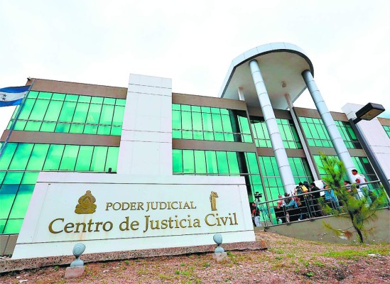 Denuncian retardo de justicia en Honduras