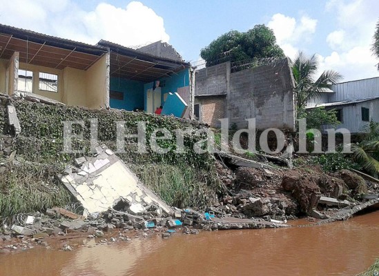 Viviendas en peligro a causa de las lluvias en la capital hondureña