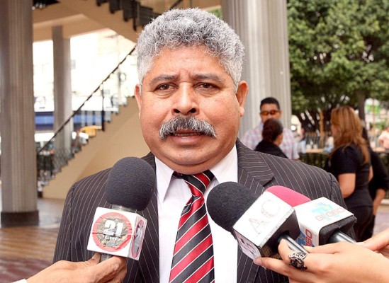 Ponce en contra de protección a abogados 'pícaros'