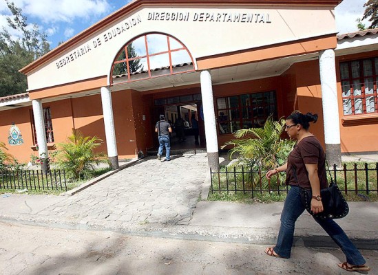 Audiencia de descargo para once directores