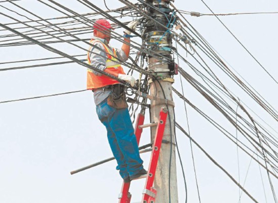 Sin electricidad 22 colonias de Tegucigalpa