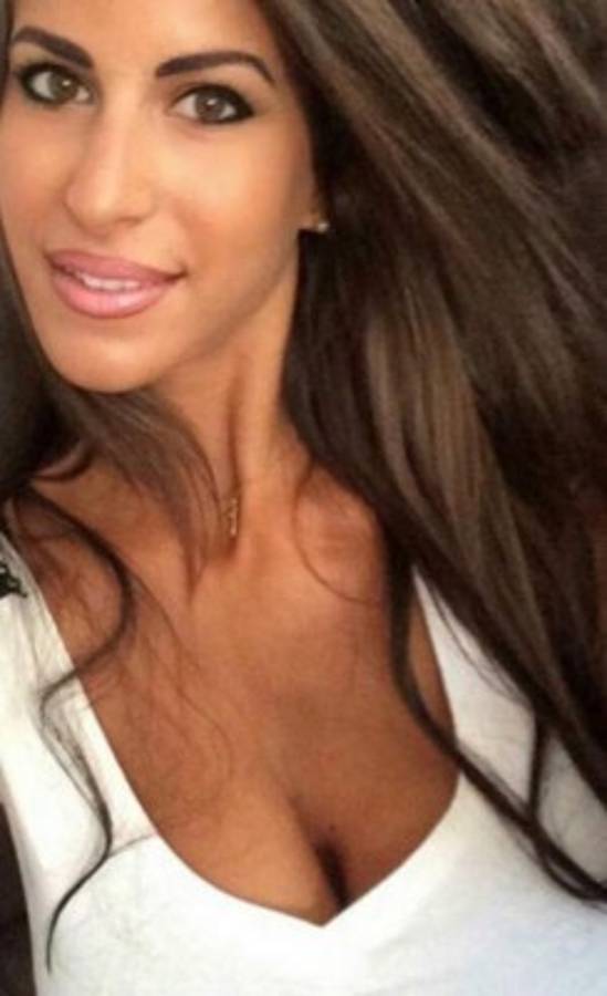 La sensual novia de Neymar, toda una belleza