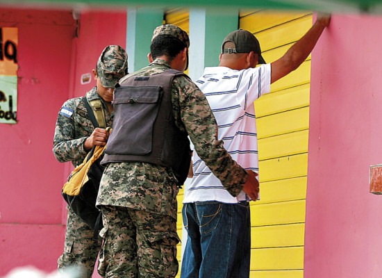 Fuerzas Armadas de Honduras anuncian operativos móviles en sectores 'rojos”