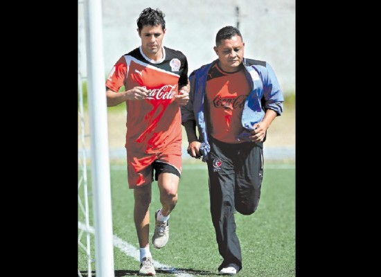 Ramiro Bruschi listo para jugar con Olimpia