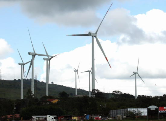 Parque Eólico de Cerro de Hula inicia operación comercial