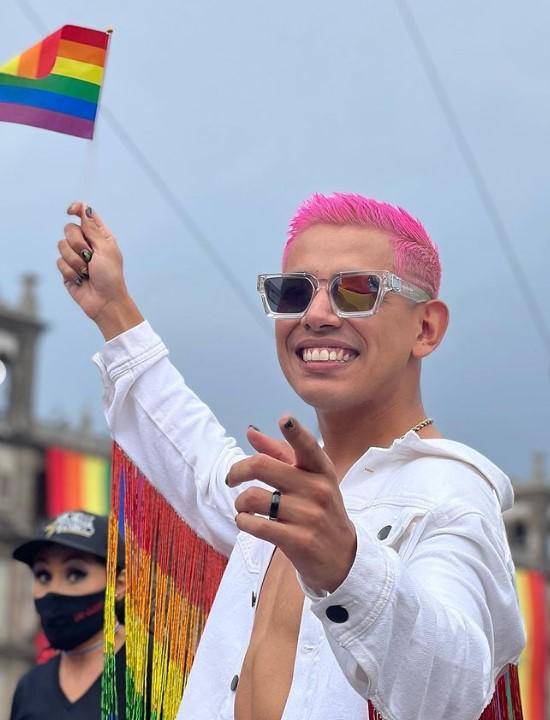 ¿Qué famosos asistieron a la marcha del Pride 2022 en México?
