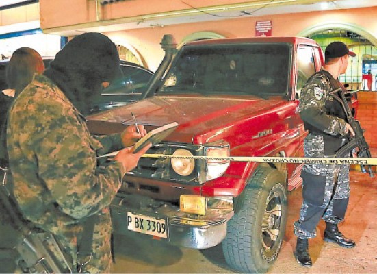 Honduras: Acribillan a dueño de El Bombazo en restaurante de SPS