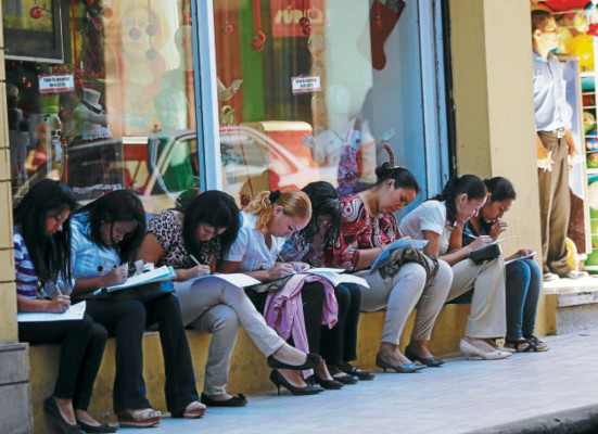 Tasa de desempleo abierto se reduce en 15% en Tegucigalpa