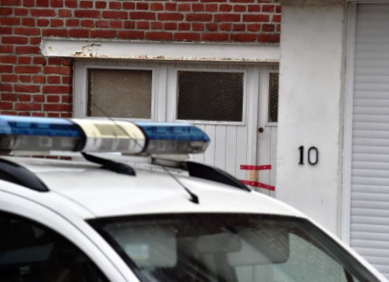 Un hombre mata a su mujer e hijos por motivos económicos