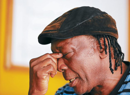 'Quise ser blanco para que la sociedad me aceptara'