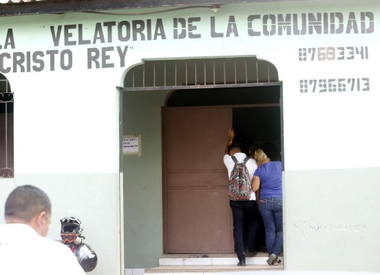 Vacío y dolor en el Instituto Héctor Pineda Ugarte por asesinato de estudiantes