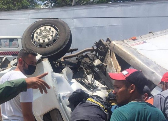 Las imágenes del aparatoso accidente en Copán que dejó 10 heridos