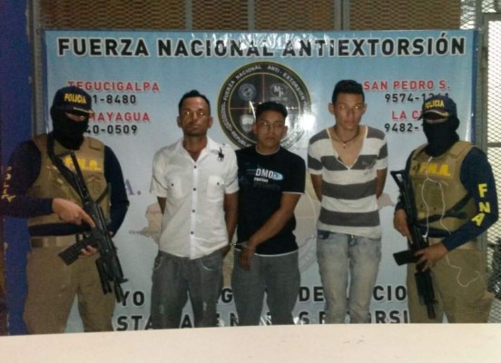 Capturan a cuatro presuntos extorsionadores en Comayagüela