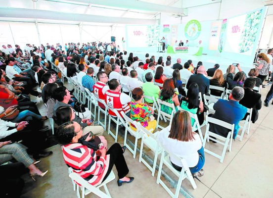 Empresas privadas lanzan proyecto &nbsp;para reutilizar y reciclar el plástico