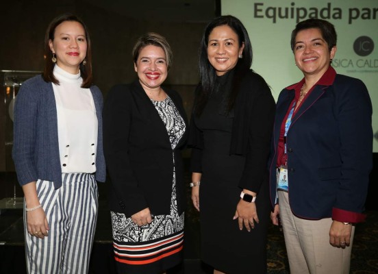Meyling Pon, Jessica Calderón, Marcela Herrera y Dina Ruiz. Crédito:EL HERALDO/Jimmy Argueta