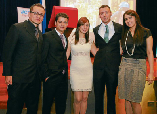 Destacan labor de periodista de EL HERALDO