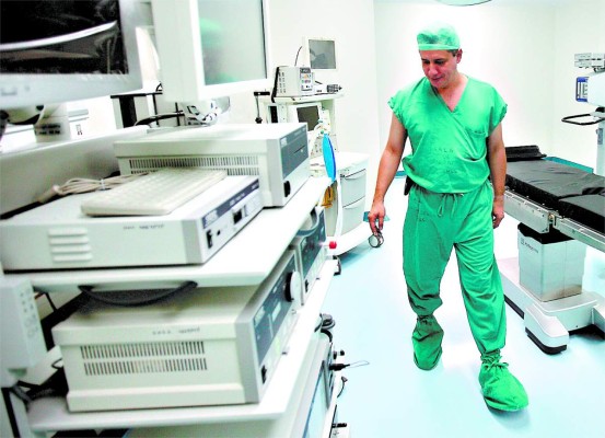 Mario Zelaya, de reconocido médico a reo del primer batallón