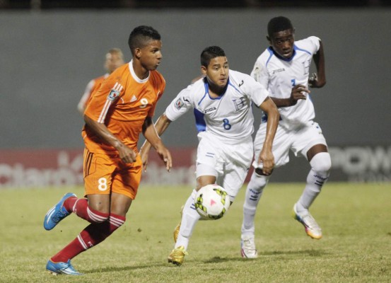 Honduras saca empate ante Cuba