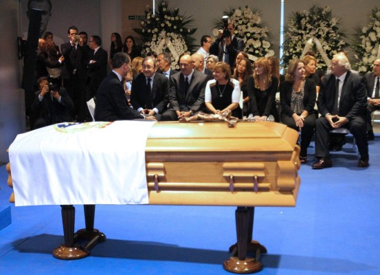 Despiden a Alfredo di Stéfano