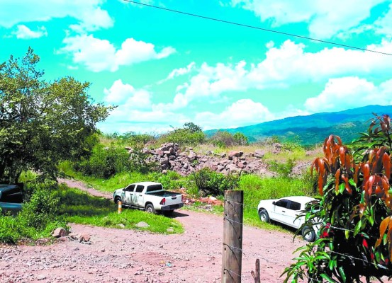 Partido Nacional y Partido Liberal inician ofensiva legal para recuperar sedes aseguradas