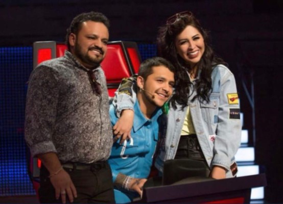 FOTOS: Así es Cristy, la guapa madre de Christian Nodal