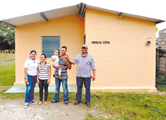 Construyen viviendas y puentes en el oriente